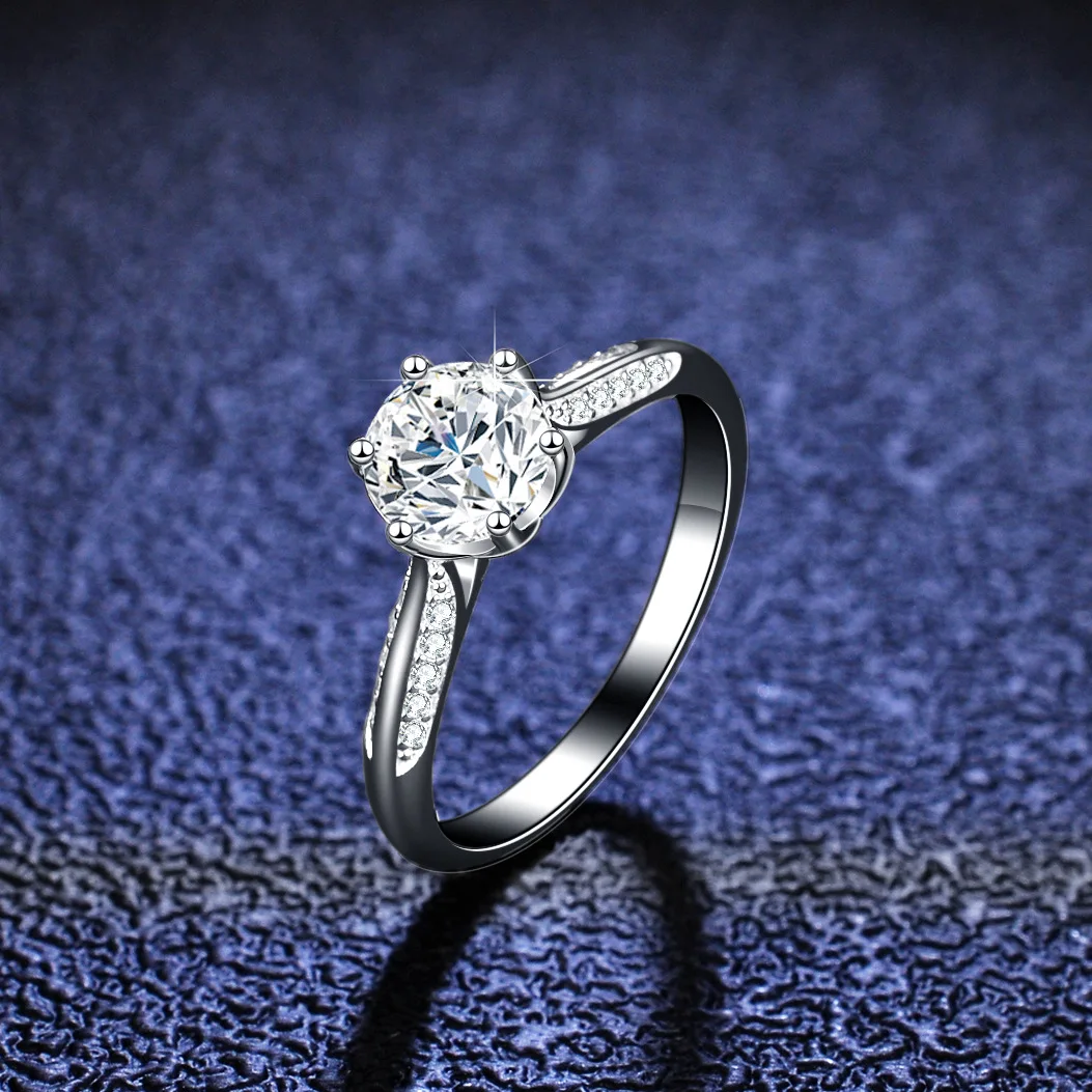 Anillo de compromiso Lumira de - Moissanite Engagement Ring 1 Carat reseña y precio