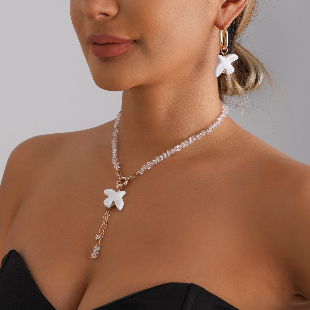 Collar de Perlas Blancas con C - Layered Pendant Necklace Aesthetic reseña y precio